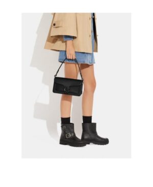 徽標翻蓋單肩包