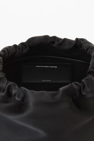 ryan 尼龍和皮質小號單肩包