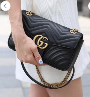 GG Marmont系列迷你肩背包