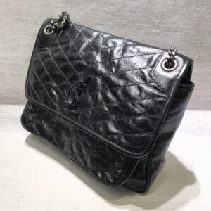 大號NIKI褶皺絎縫單肩包