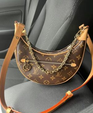 Loop 半月形單肩包