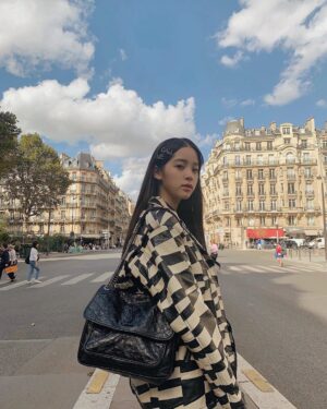 大號NIKI褶皺絎縫單肩包