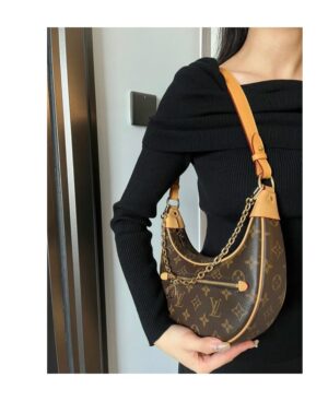 Loop 半月形單肩包