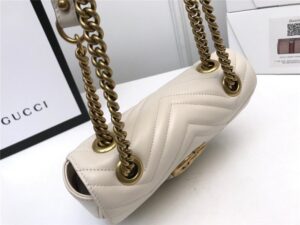 GG Marmont系列迷你肩背包