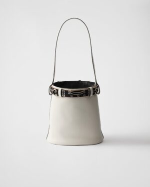 Buckle 腰帶水桶包