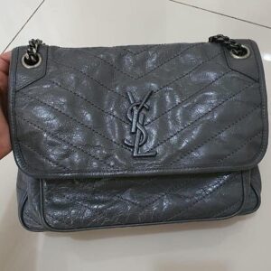 NIKI中號折疊復古皮革手提包