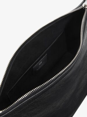 搭扣肩帶單肩包