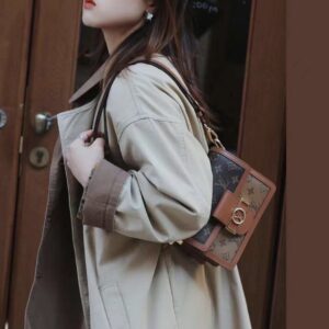 Mini Dauphine肩背包