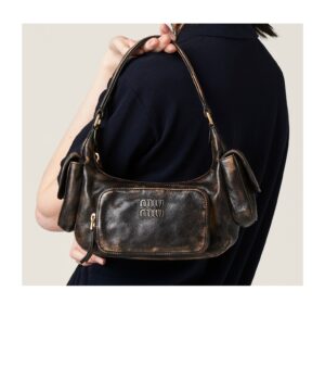 Pocket 徽標單肩包